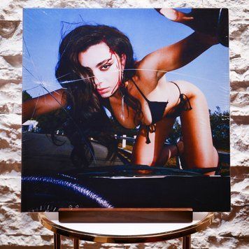 Вінілова платівка Charli XCX &ndash; Crash (LP, Album, Vinyl) 5054197132902 фото