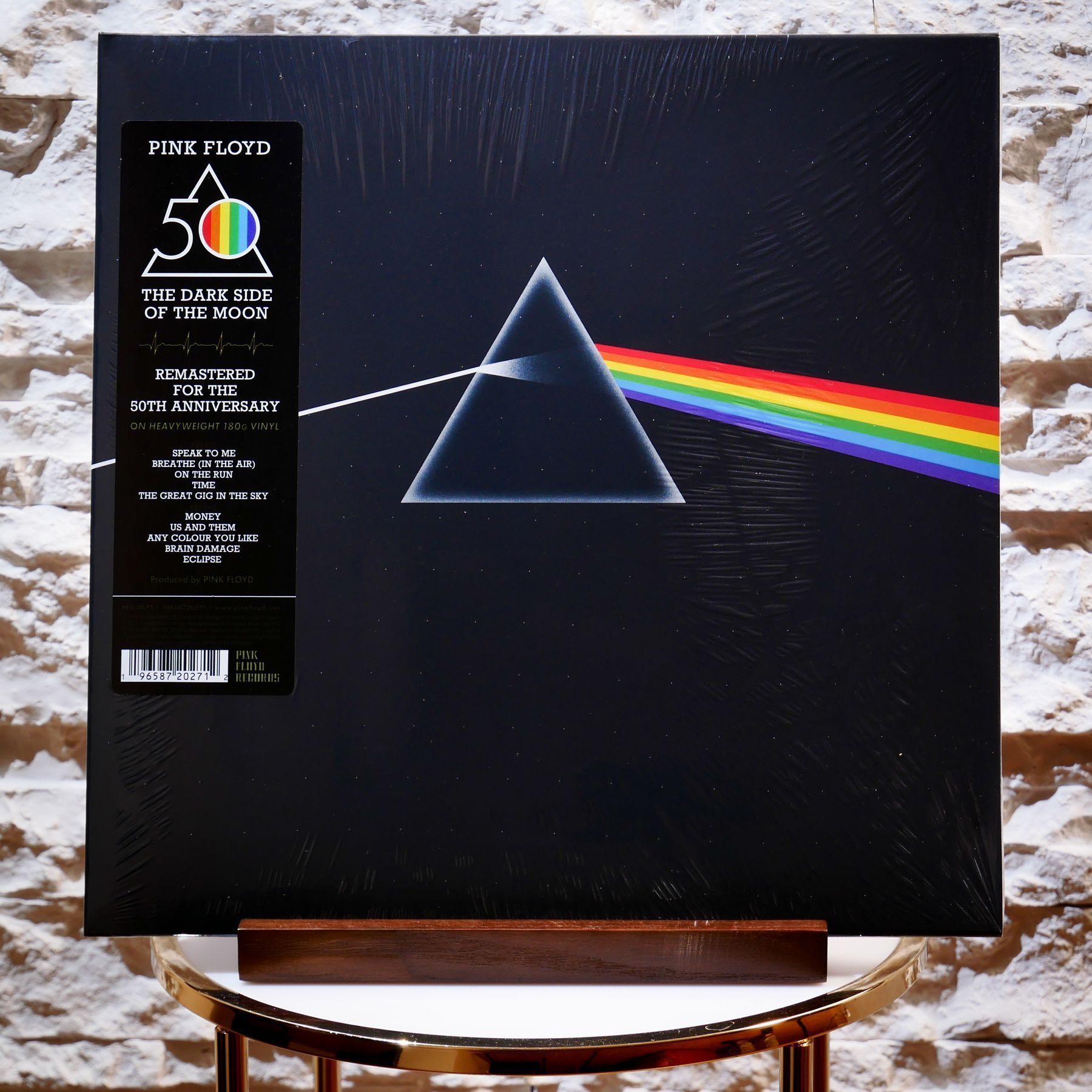 Pink Floyd – The Dark Side Of The Moon LP вініл купити в Україні