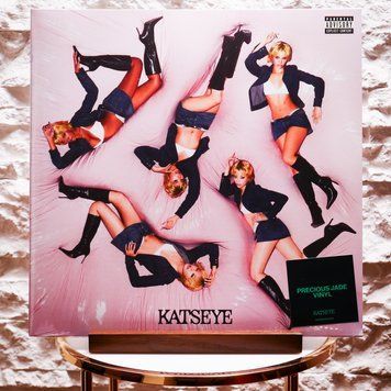 Виниловая пластинка Katseye &ndash; WILD (EP, Single Sided, Gatefold, Precious Jade Green Vinyl) 199957676205 фото