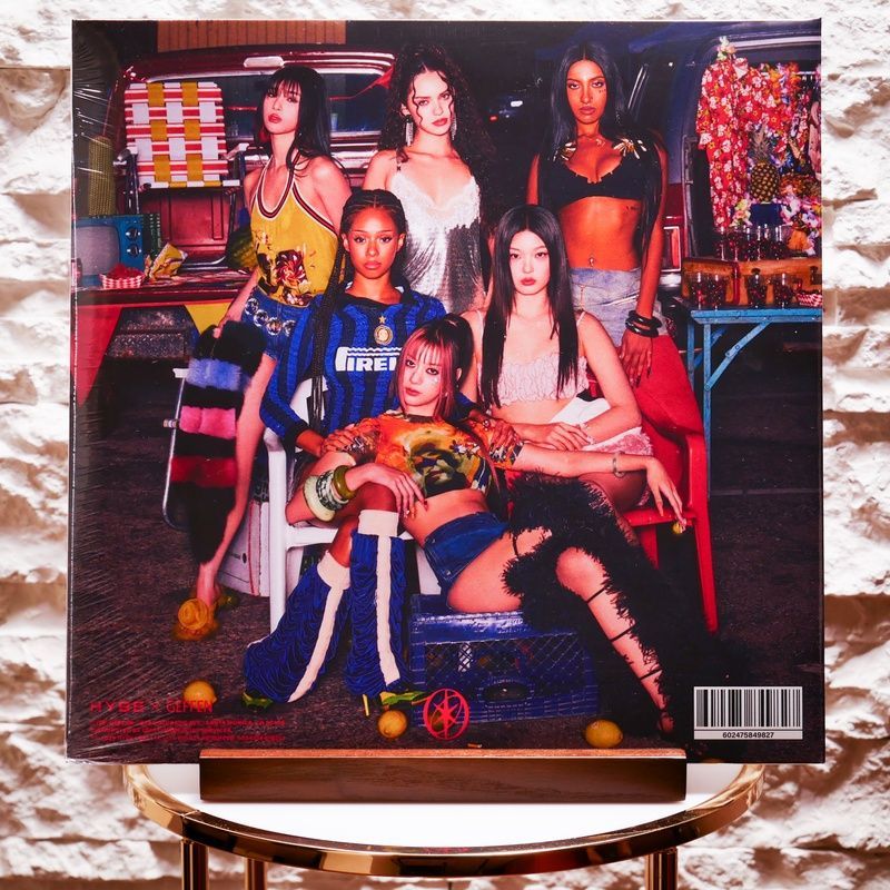 Вінілова платівка Katseye &ndash; Beautiful Chaos (EP, Single Sided, Gatefold, Neon Lime Vinyl) 602475849827 фото